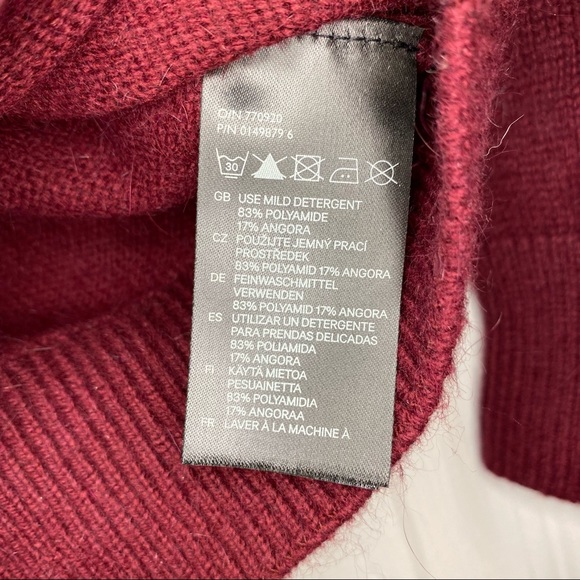 H&M - Beaded Cozy Sweater - Picture 6 of 6